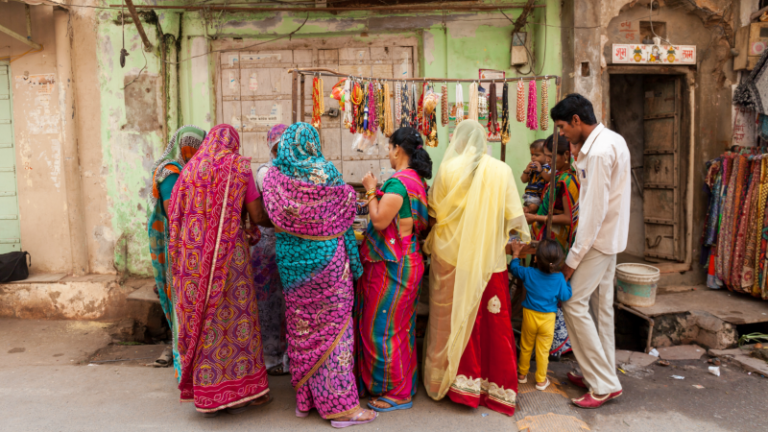 Tips for capturing stunning photographs of local people | Intrepid ...