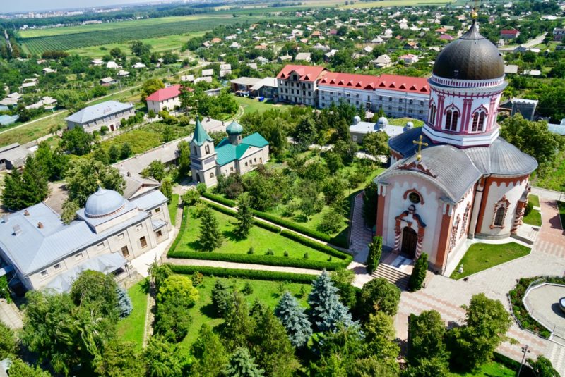 Transnistria travel guide Noul Neamț Monastery