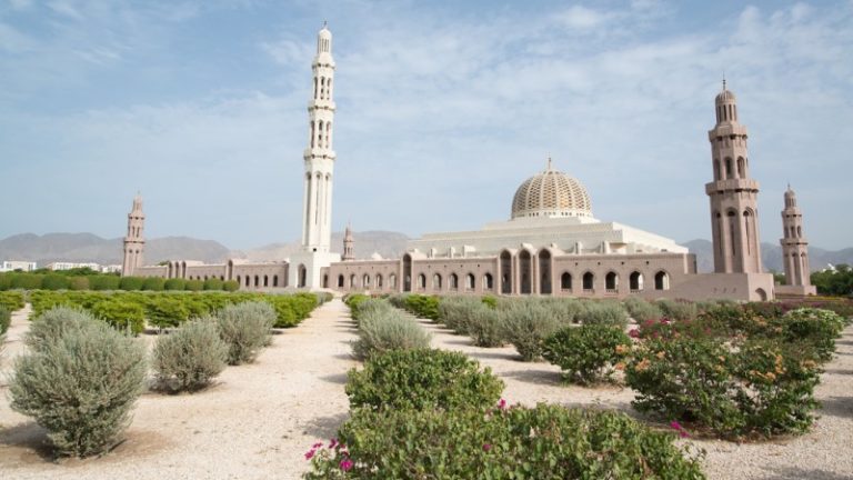 intrepid travel oman