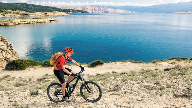 solo cycling holidays