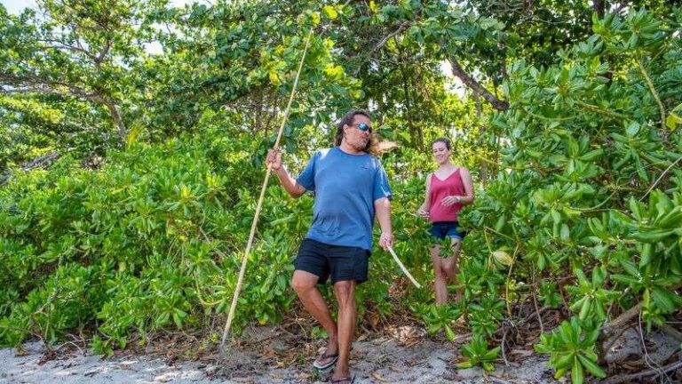 intrepid travel queensland