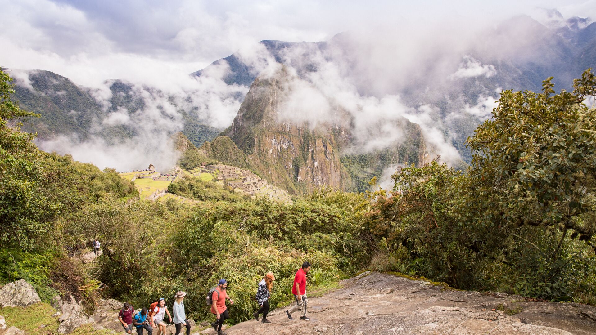 Trekking vs hiking: the real difference