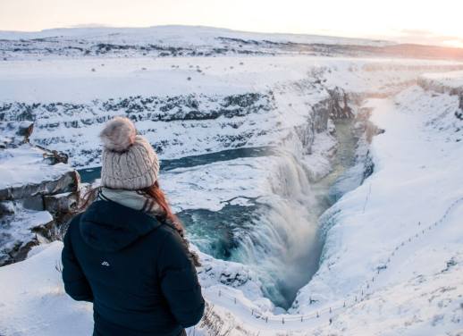 travel in iceland without a car